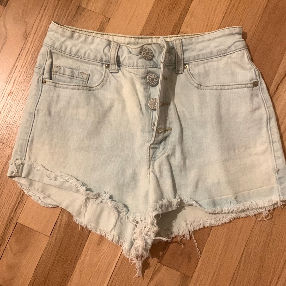 BDG light wash jean shorts